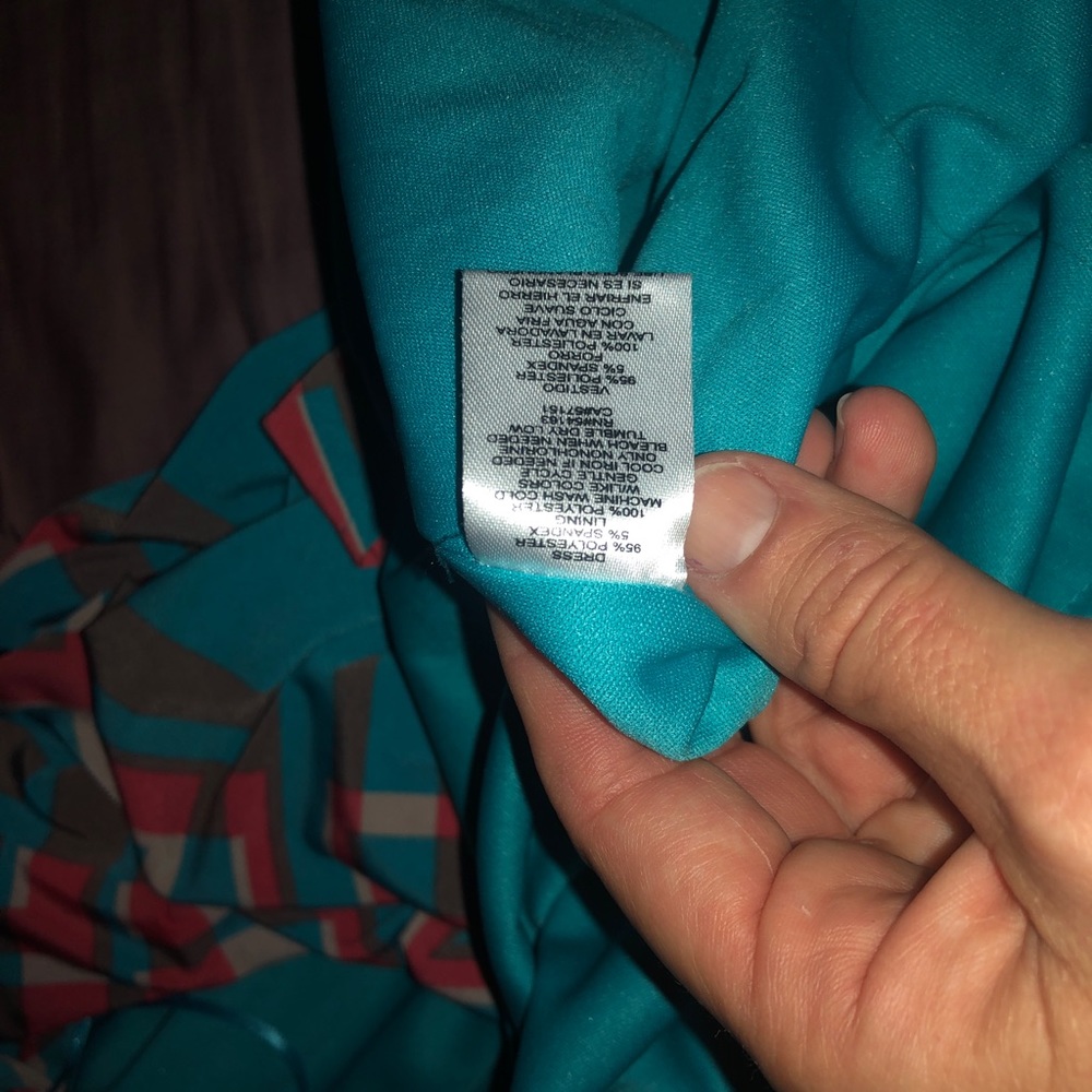 Jessica Simpson batwing dress - Picture 12 of 15